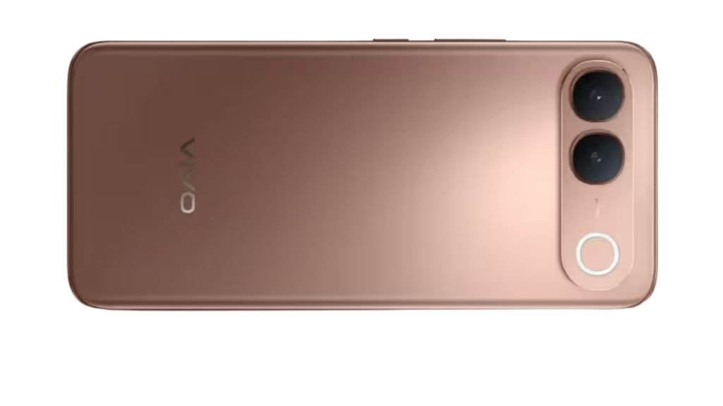 Vivo S2 भारत में 6 अगस्त को होगा लॉन्च, 7,050mAh बैटरी, 120Hz AMOLED डिस्प्ले और Dimensity 7360 Turbo प्रोसेसर मिलेगा 1 # Vivo S2 भारत में 6 अगस्त को होगा लॉन्च, 7,050mAh बैटरी, 120Hz AMOLED डिस्प्ले और Dimensity 7360 Turbo प्रोसेसर मिलेगा Vivo भारतीय बाजार में अपना नया स्मार्टफोन **Vivo S2** लॉन्च करने के लिए पूरी तरह तैयार है। कंपनी इस फोन को **6 अगस्त 2026** को दोपहर 12 बजे पेश करेगी। लॉन्च से पहले Vivo ने इसके कई प्रमुख फीचर्स की पुष्टि कर दी है। नया स्मार्टफोन बड़ी **7,050mAh बैटरी**, **120Hz 3D कर्व्ड AMOLED डिस्प्ले** और **MediaTek Dimensity 7360 Turbo** प्रोसेसर के साथ आएगा। यह फोन Amazon और Vivo India की वेबसाइट के जरिए बिक्री के लिए उपलब्ध होगा। ## 6.83-इंच 1.5K AMOLED डिस्प्ले Vivo S2 में **6.83-इंच का 3D Curved AMOLED डिस्प्ले** मिलेगा, जो **1.5K रिजॉल्यूशन** और **120Hz रिफ्रेश रेट** के साथ आएगा। कंपनी के अनुसार स्क्रीन **3,000 निट्स पीक ब्राइटनेस**, **449 PPI पिक्सेल डेंसिटी** और **93.82 प्रतिशत स्क्रीन-टू-बॉडी रेशियो** ऑफर करेगी। डिस्प्ले को SGS Low Blue Light और SGS Five-Star Sunlight Readable Display सर्टिफिकेशन भी मिला है, जिससे तेज धूप में भी स्क्रीन आसानी से दिखाई देगी। ## Dimensity 7360 Turbo प्रोसेसर स्मार्टफोन में **MediaTek Dimensity 7360 Turbo** चिपसेट दिया गया है। Vivo का दावा है कि यह प्रोसेसर **AnTuTu बेंचमार्क पर लगभग 9.7 लाख** का स्कोर हासिल करता है। ऐसे में गेमिंग, मल्टीटास्किंग और रोजमर्रा के इस्तेमाल में यह बेहतर प्रदर्शन देने की उम्मीद है। फोन **OriginOS 6** पर आधारित **Android 16** के साथ लॉन्च होगा। ## 7,050mAh बैटरी Vivo S2 की सबसे बड़ी खासियत इसकी **7,050mAh बैटरी** है। इतनी बड़ी बैटरी के साथ यूजर्स को पूरे दिन से भी ज्यादा का बैकअप मिलने की उम्मीद है। हालांकि कंपनी ने फिलहाल फास्ट चार्जिंग की स्पीड की आधिकारिक जानकारी साझा नहीं की है। ## 50MP Sony कैमरा और 32MP सेल्फी फोटोग्राफी के लिए Vivo S2 में **50 मेगापिक्सल का Sony IMX852 प्राइमरी कैमरा** दिया गया है। वहीं सेल्फी और वीडियो कॉलिंग के लिए इसमें **32 मेगापिक्सल फ्रंट कैमरा** मिलेगा। कंपनी ने पुष्टि की है कि **रियर और फ्रंट दोनों कैमरे 4K वीडियो रिकॉर्डिंग** को सपोर्ट करेंगे। ## AI फीचर्स भी होंगे शामिल Vivo S2 में कई नए AI फीचर्स भी दिए जाएंगे। इनमें शामिल हैं: * AI Creation * AI Transcript Assist * Circle to Search 2.0 * Shake and Share फीचर * Symmetrical Dual Speakers फोन की मोटाई केवल **7.99mm** रखी गई है, जिससे यह बड़ी बैटरी होने के बावजूद काफी स्लिम दिखाई देता है। ## संभावित कीमत लीक रिपोर्ट्स के अनुसार Vivo S2 की संभावित कीमत इस प्रकार हो सकती है: | वेरिएंट | संभावित कीमत | | ----------- | -----------: | | 8GB + 128GB | ₹51,999 | | 8GB + 256GB | ₹55,999 | कंपनी लॉन्च इवेंट के दौरान आधिकारिक कीमत और ऑफर्स की घोषणा करेगी। ## Vivo S2 के संभावित स्पेसिफिकेशन | फीचर | विवरण | | ----------------- | ----------------------------- | | डिस्प्ले | 6.83-इंच 3D Curved AMOLED | | रिजॉल्यूशन | 1.5K | | रिफ्रेश रेट | 120Hz | | प्रोसेसर | MediaTek Dimensity 7360 Turbo | | ऑपरेटिंग सिस्टम | Android 16 आधारित OriginOS 6 | | रियर कैमरा | 50MP Sony IMX852 | | फ्रंट कैमरा | 32MP | | वीडियो रिकॉर्डिंग | 4K (फ्रंट और रियर) | | बैटरी | 7,050mAh | | मोटाई | 7.99mm | | लॉन्च डेट | 6 अगस्त 2026 | ## क्या Vivo S2 खरीदने लायक होगा? अगर आप ₹50,000 के आसपास एक ऐसा स्मार्टफोन चाहते हैं जिसमें बड़ी बैटरी, शानदार AMOLED डिस्प्ले, दमदार प्रोसेसर और 4K वीडियो रिकॉर्डिंग वाला कैमरा मिले, तो Vivo S2 एक मजबूत विकल्प बन सकता है। 7,050mAh बैटरी और Dimensity 7360 Turbo चिपसेट इसे लंबे समय तक इस्तेमाल करने वाले यूजर्स और गेमिंग पसंद करने वालों के लिए आकर्षक बना सकते हैं। हालांकि इसकी वास्तविक कीमत और परफॉर्मेंस का सही आकलन लॉन्च के बाद ही हो सकेगा।