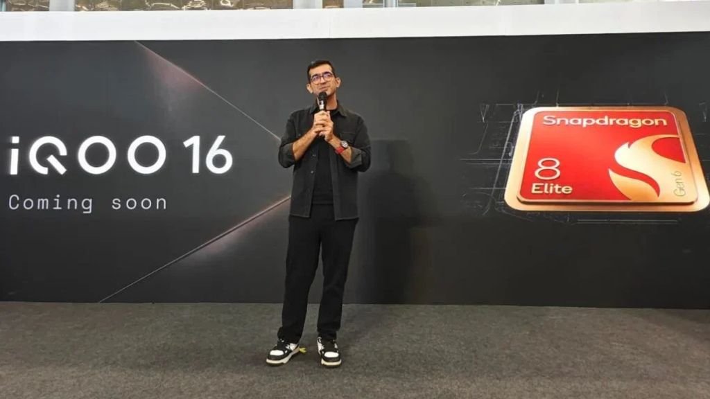 iQOO 16 भारत में जल्द होगा लॉन्च! मिलेगा नया Snapdragon 8 Elite Extreme Gen 6 प्रोसेसर, जानें खासियत 1 iQOO 16 launch soon